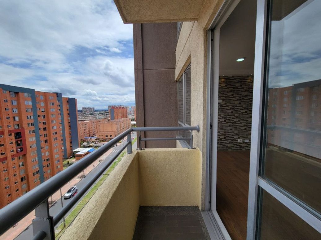 Apartamento de 3 alcobas en venta en El Ensueño, Bogotá, 68 m² · foto 9 de 20