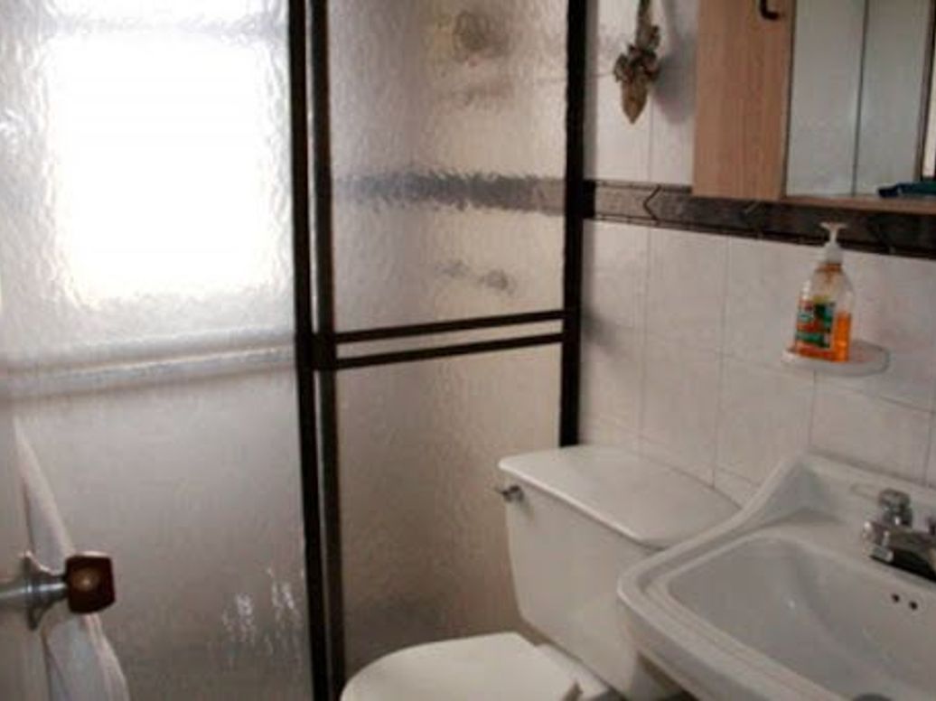 Casa de 4 alcobas en venta en Mandalay 2, Bogotá, 275 m² · foto 7 de 10