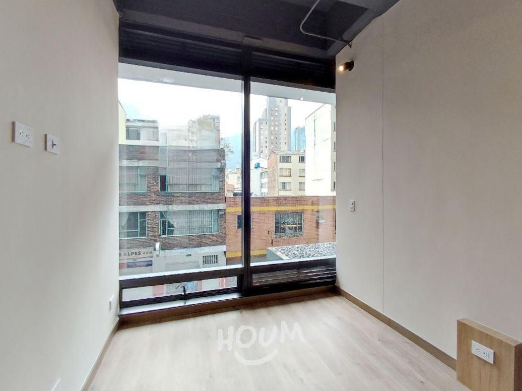 Apartamento de 1 alcoba en venta en Las Nieves, Bogotá, 22 m² · foto 2 de 19