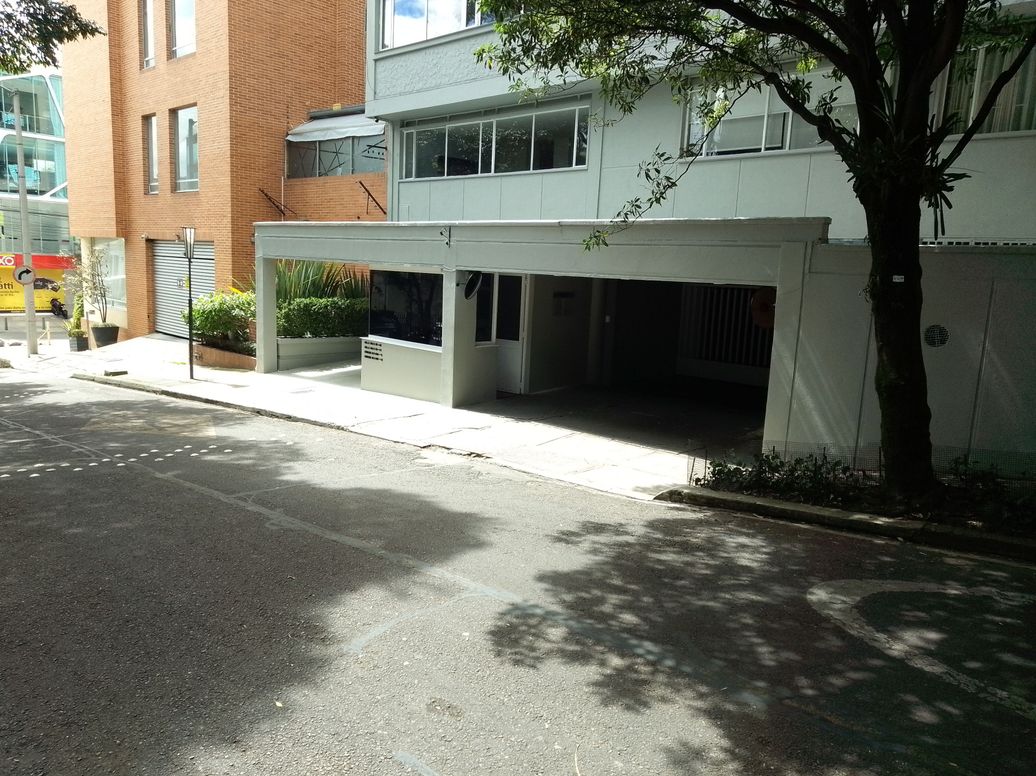 Apartamento de 3 alcobas en venta en Emaus, Bogotá, 100 m² · foto 13 de 16
