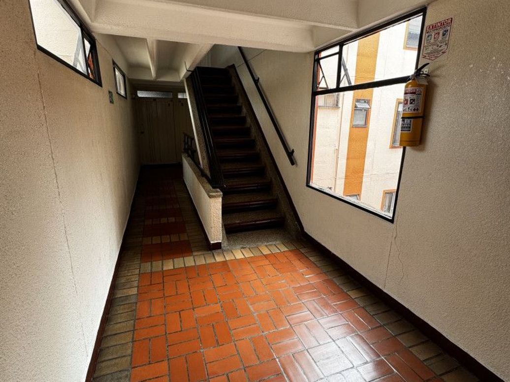 Apartamento de 3 alcobas en venta en Casa Blanca Et. Ii, Bogotá, 48 m² · foto 12 de 15