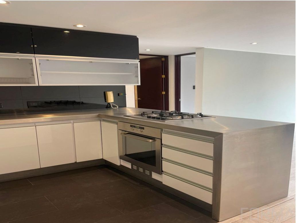Apartamento de 2 alcobas en venta en Molinos Norte, Bogotá, 60 m² · foto 5 de 11