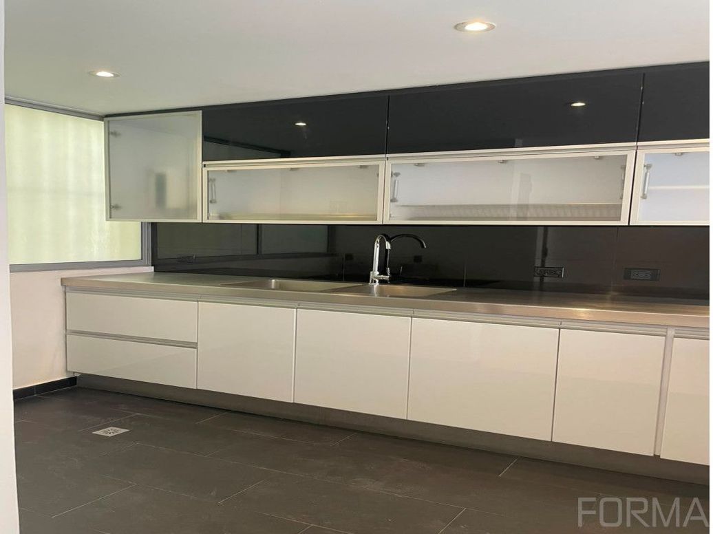 Apartamento de 2 alcobas en venta en Molinos Norte, Bogotá, 60 m² · foto 6 de 11