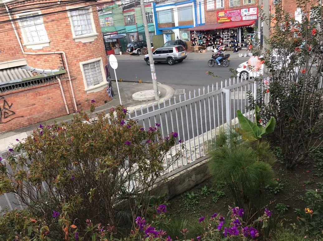 Casa de 3 alcobas en venta en Rafael Uribe, Bogotá, 450 m² · foto 15 de 20
