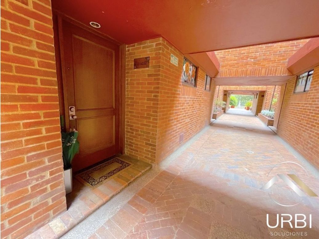 Casa de 3 alcobas en venta en Belmira, Bogotá, 192 m² · foto 2 de 20