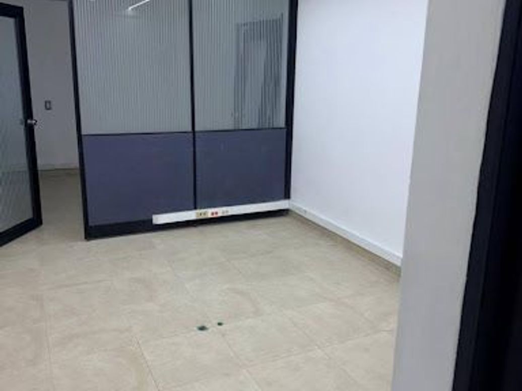 Casa de 8 alcobas en venta en La Castellana, Bogotá, 450 m² · foto 5 de 20