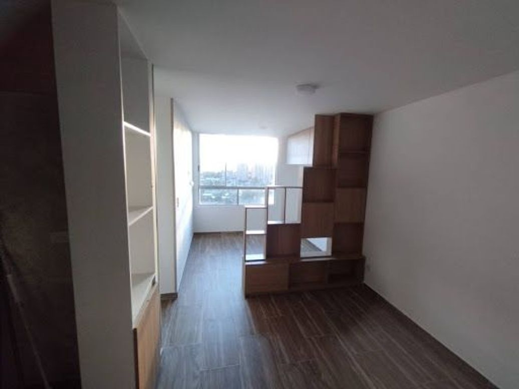 Apartaestudio en venta en El Redil, Bogotá, 35 m² · foto 5 de 17