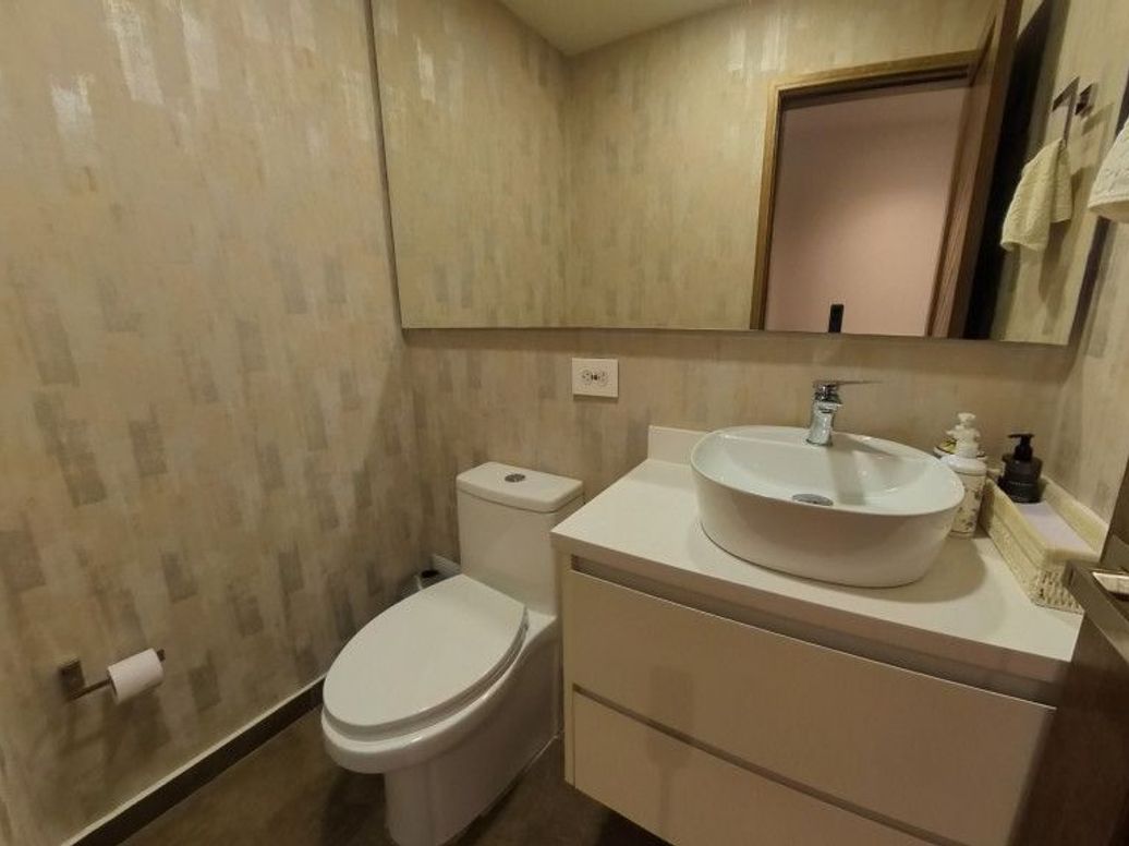Apartamento de 3 alcobas en venta en Bellavista, Bogotá, 173 m² · foto 3 de 17