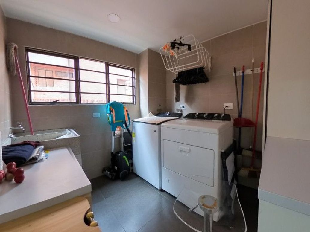 Apartamento de 3 alcobas en venta en Bellavista, Bogotá, 173 m² · foto 13 de 17