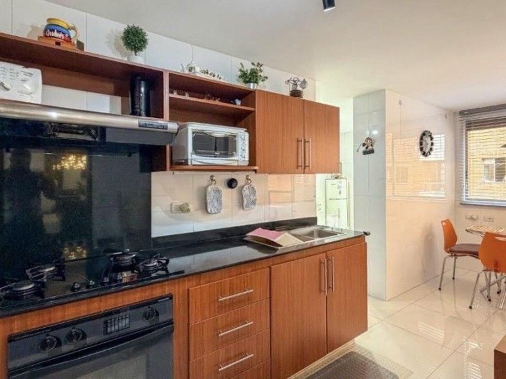 Apartamento de 3 alcobas en venta en Los Alpes, Bogotá, 170 m² · foto 15 de 20