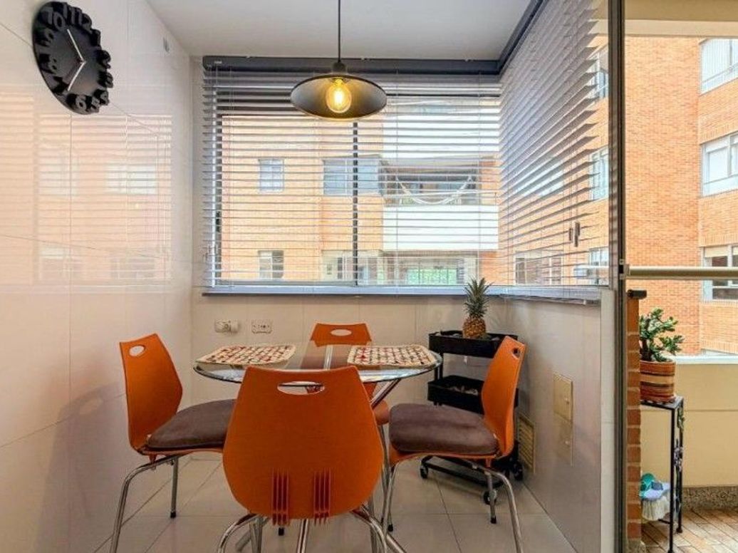 Apartamento de 3 alcobas en venta en Los Alpes, Bogotá, 170 m² · foto 16 de 20