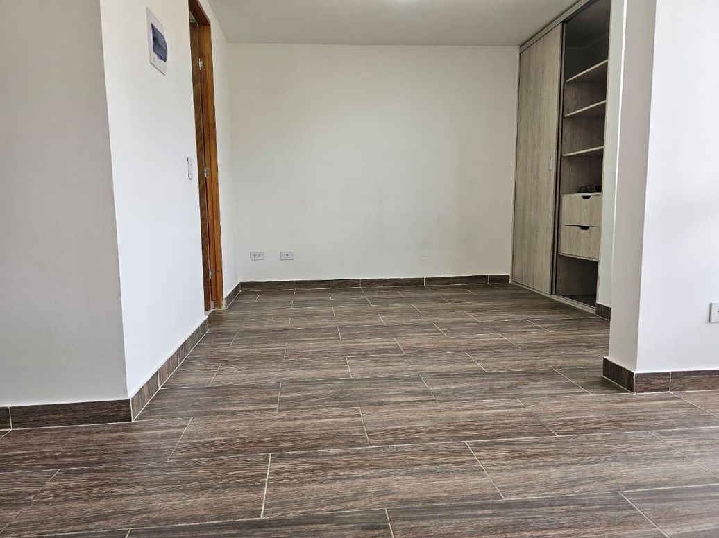 Apartaestudio en venta en Cerros, Bogotá, 25 m² · foto 4 de 15