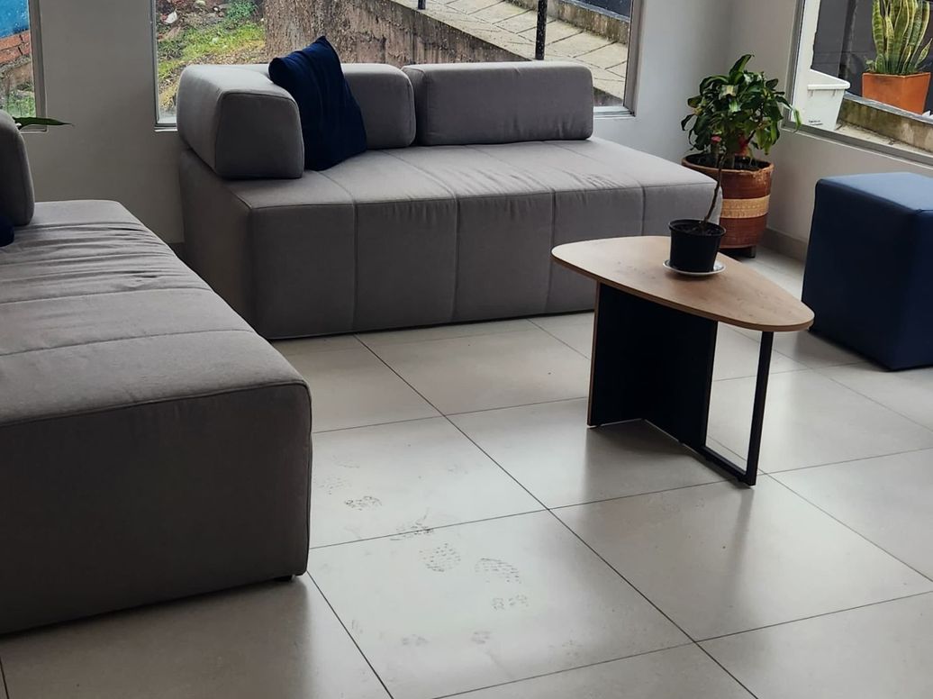 Apartaestudio en venta en Cerros, Bogotá, 25 m² · foto 12 de 15