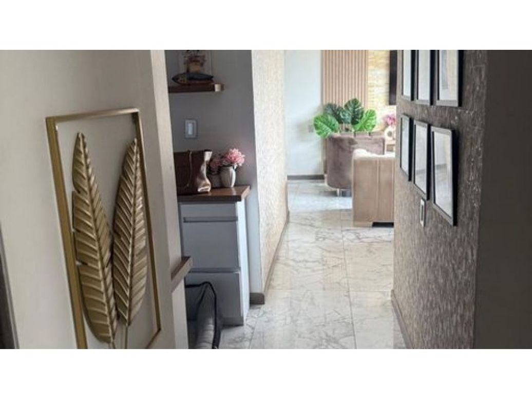 Apartamento de 2 alcobas en venta en Siete De Agosto, Bogotá, 69 m² · foto 5 de 13