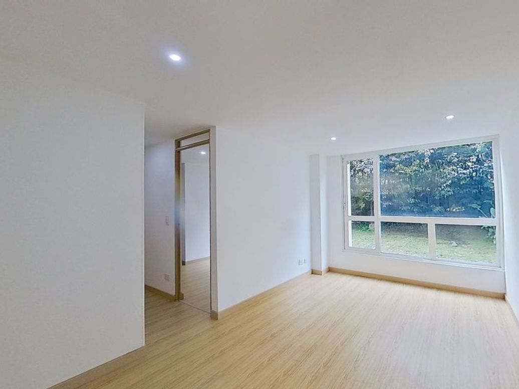 Apartamento de 3 alcobas en venta en El Codito, Bogotá, 56 m² · foto 3 de 16