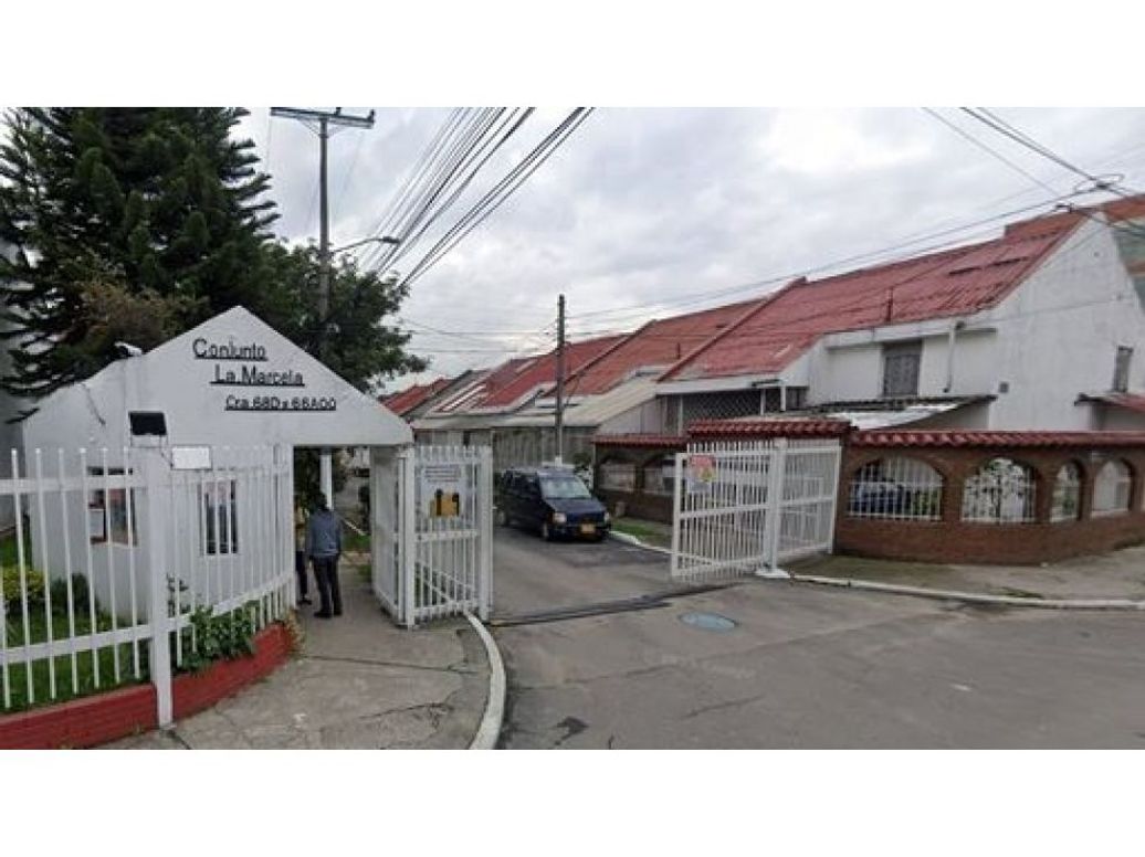 Casa de 3 alcobas en venta en Bellavista Occidental, Bogotá, 131 m² · foto 17 de 18
