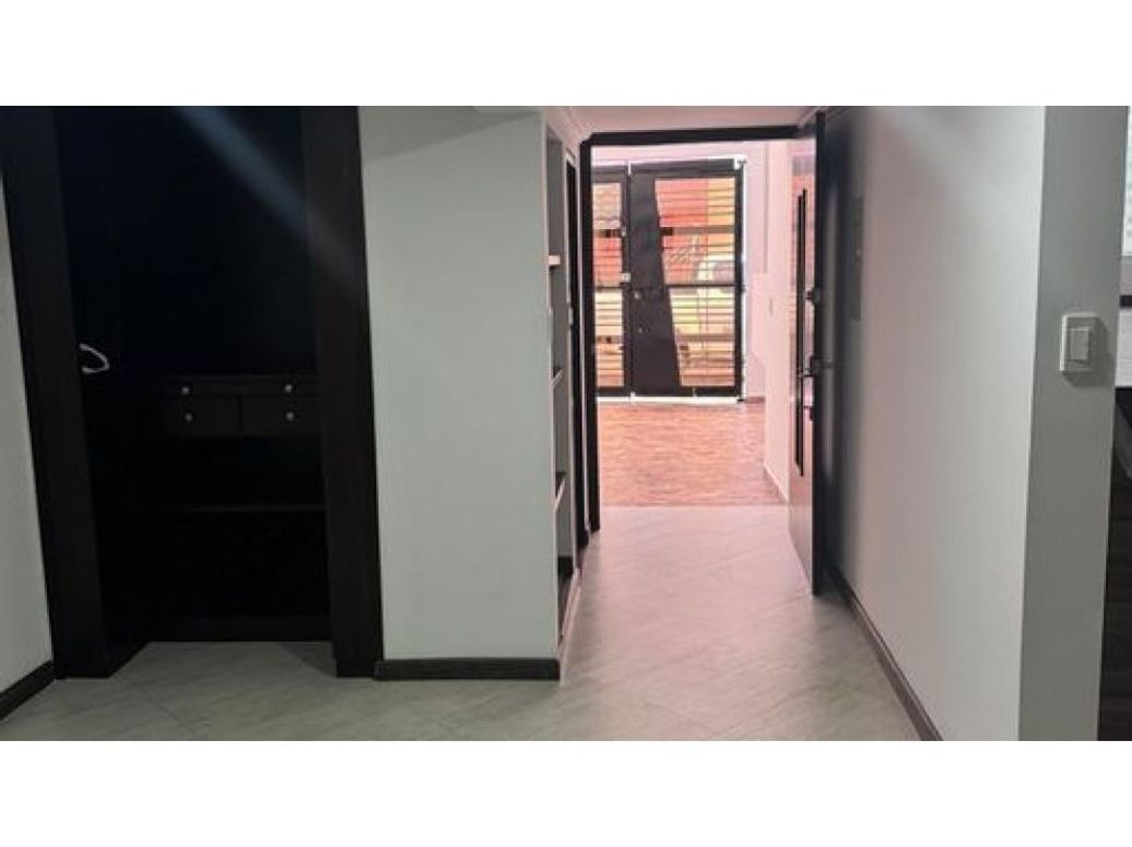 Casa de 3 alcobas en venta en Bellavista Occidental, Bogotá, 131 m² · foto 10 de 18