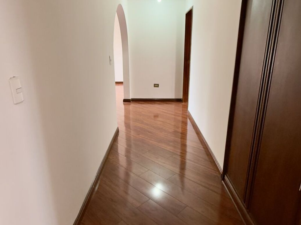 Apartamento de 3 alcobas en venta en Santa Barbara Central, Bogotá, 160 m² · foto 7 de 20