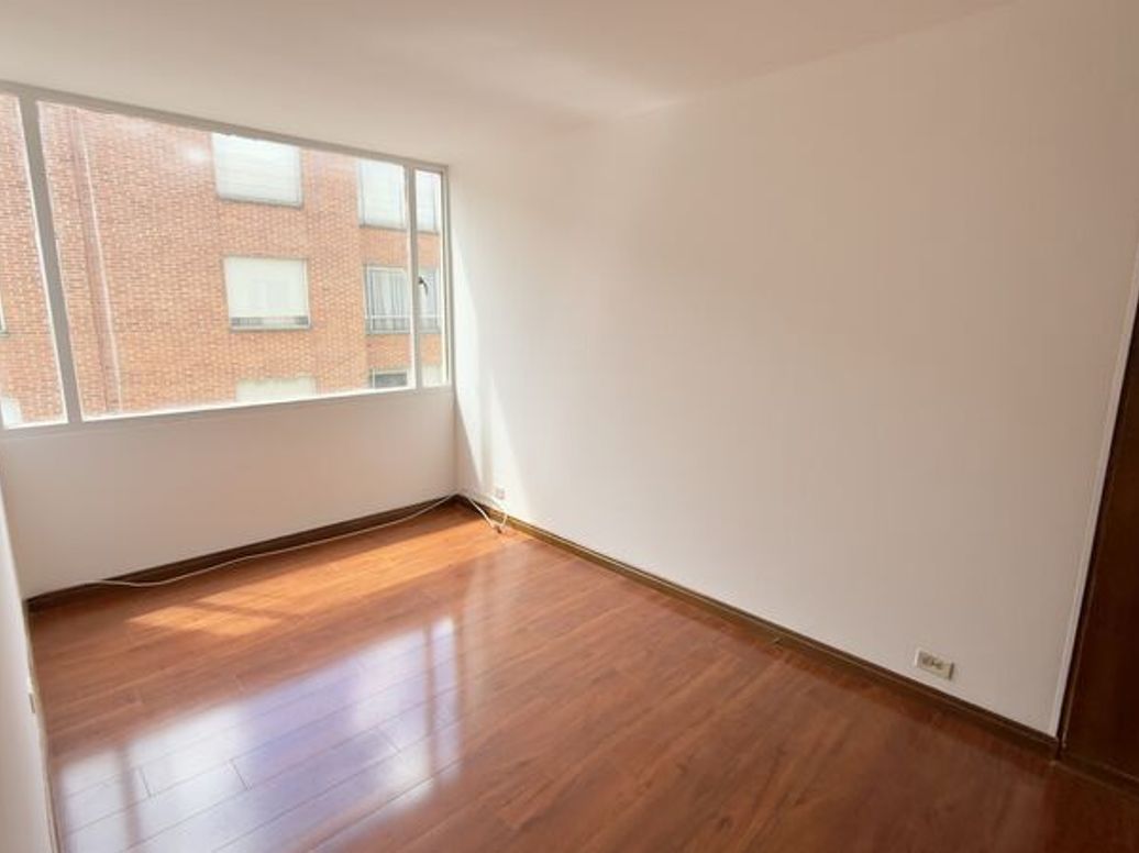 Apartamento de 3 alcobas en venta en Santa Barbara Central, Bogotá, 160 m² · foto 12 de 20