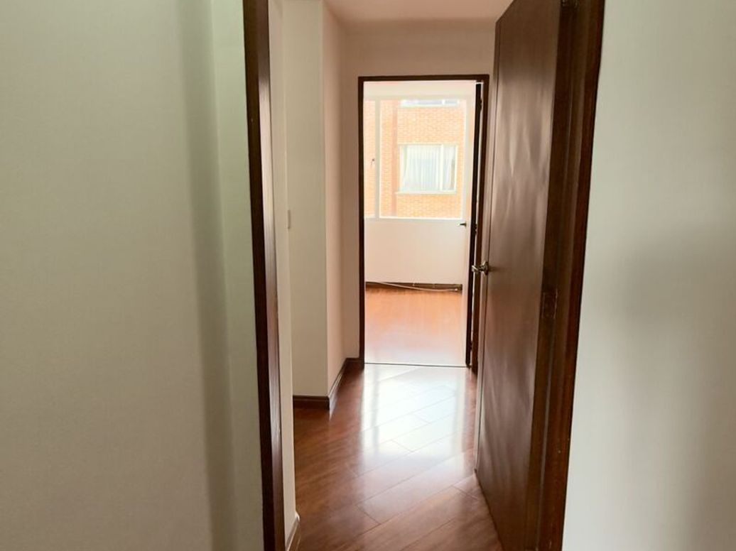 Apartamento de 3 alcobas en venta en Santa Barbara Central, Bogotá, 160 m² · foto 11 de 20