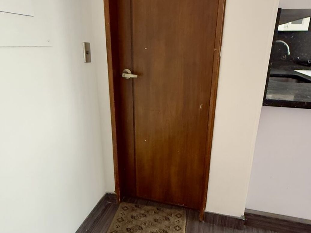 Apartamento de 3 alcobas en venta en Santa Barbara Central, Bogotá, 160 m² · foto 3 de 20