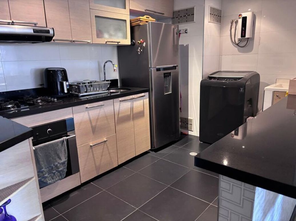 Apartamento de 2 alcobas en venta en Iberia, Bogotá, 74 m² · foto 4 de 20
