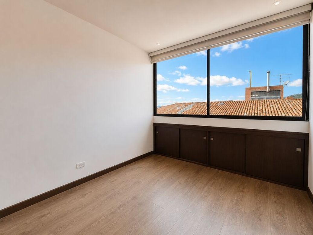 Apartamento de 3 alcobas en venta en Molinos Norte, Bogotá, 154 m² · foto 18 de 20