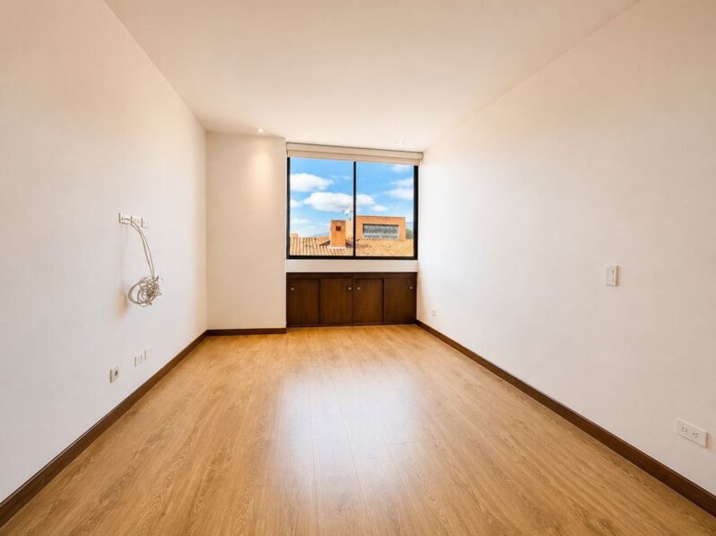 Apartamento de 3 alcobas en venta en Molinos Norte, Bogotá, 154 m² · foto 11 de 20