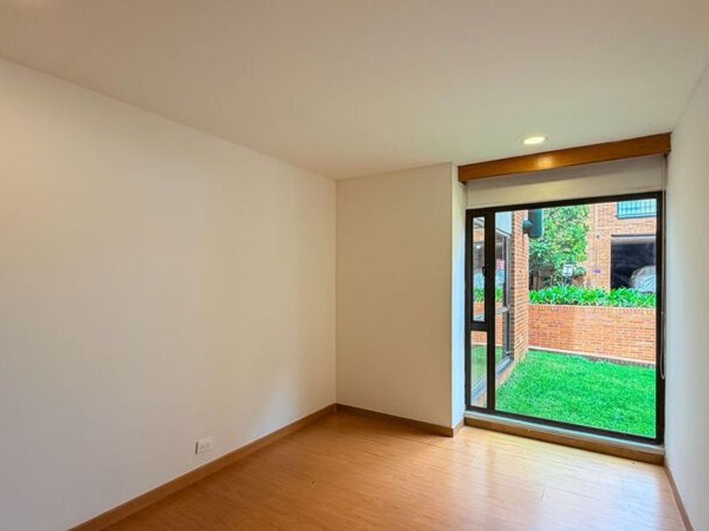 Apartamento de 3 alcobas en venta en Las Acasias, Bogotá, 120 m² · foto 15 de 20