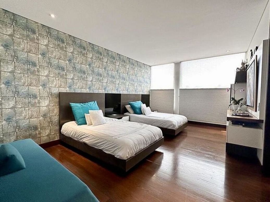 Apartamento de 3 alcobas en venta en Chico Norte Et. Iii, Bogotá, 380 m² · foto 9 de 20