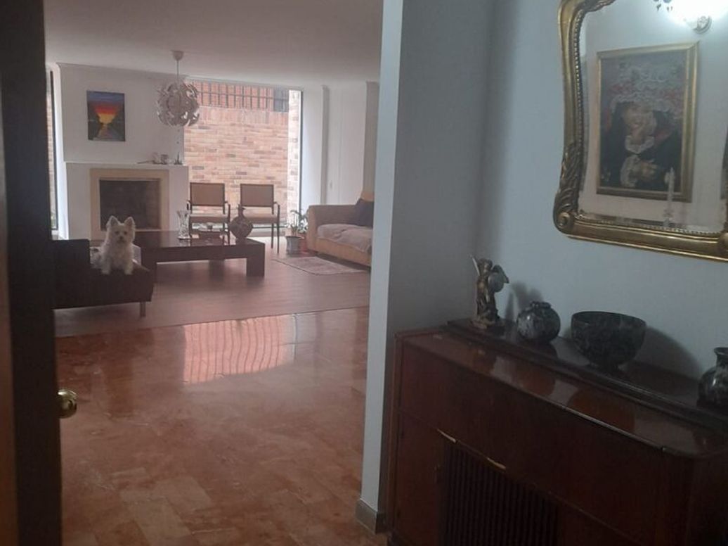 Apartamento de 3 alcobas en venta en Santa Barbara Occidental, Bogotá, 155 m² · foto 4 de 20