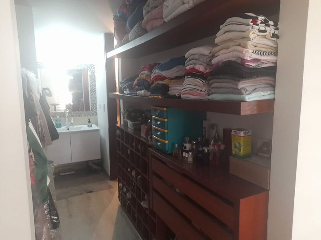 Apartamento de 3 alcobas en venta en Santa Barbara Occidental, Bogotá, 155 m² · foto 13 de 20