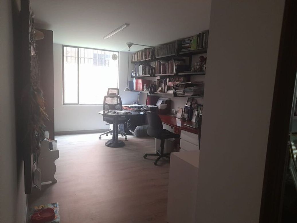 Apartamento de 3 alcobas en venta en Santa Barbara Occidental, Bogotá, 155 m² · foto 18 de 20