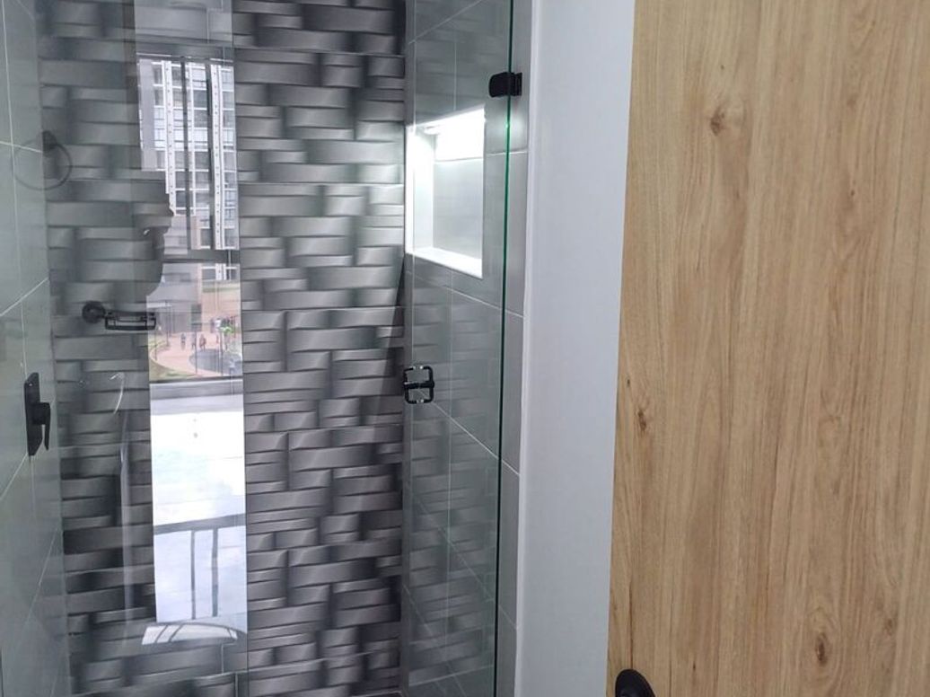 Apartamento de 3 alcobas en venta en Santa Barbara Occidental, Bogotá, 155 m² · foto 11 de 20
