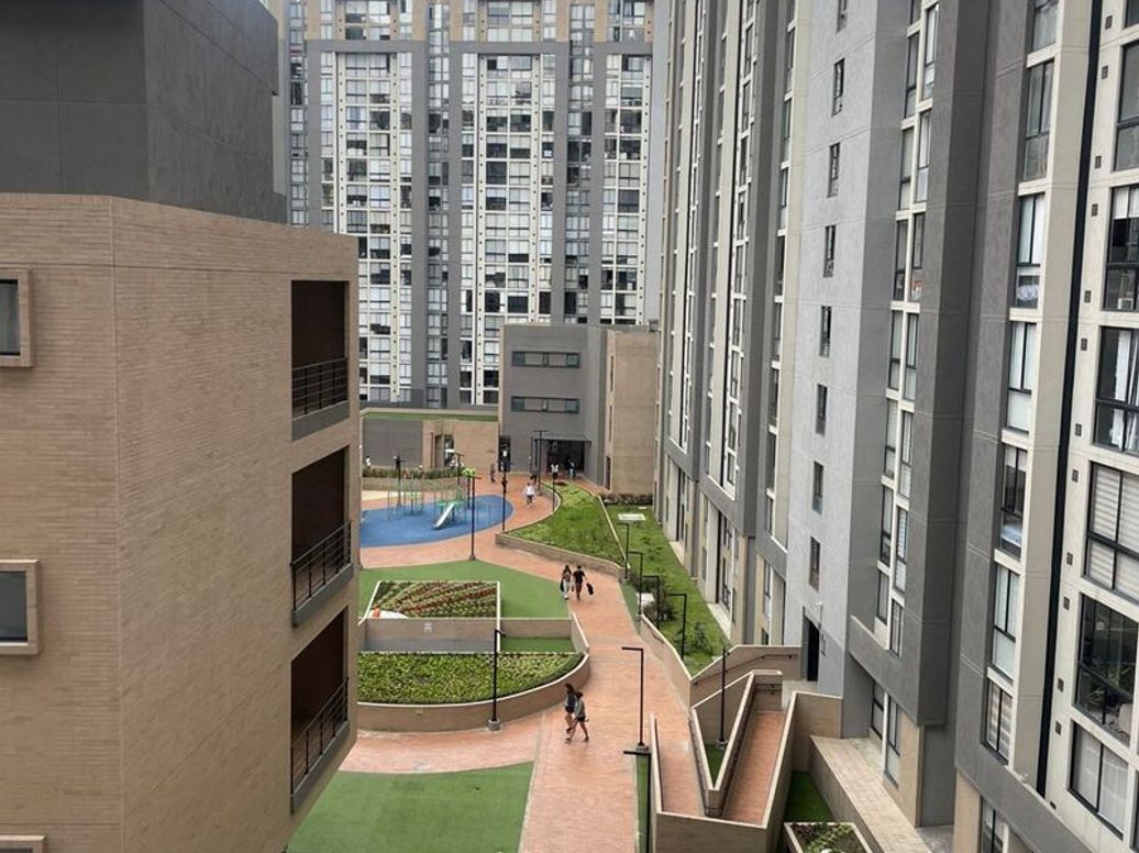 Apartaestudio en venta en El Plan, Bogotá, 31 m² · foto 18 de 20