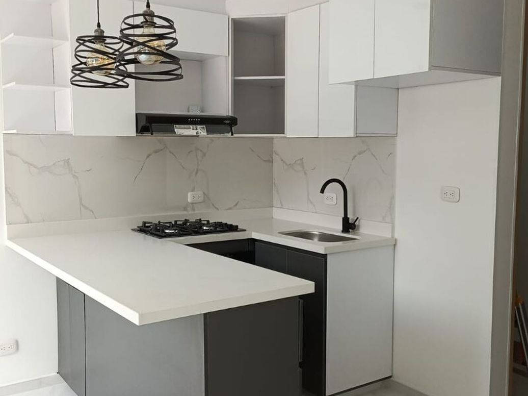 Apartaestudio en venta en El Plan, Bogotá, 31 m² · foto 8 de 20