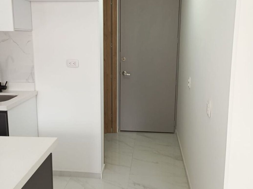 Apartaestudio en venta en El Plan, Bogotá, 31 m² · foto 15 de 20