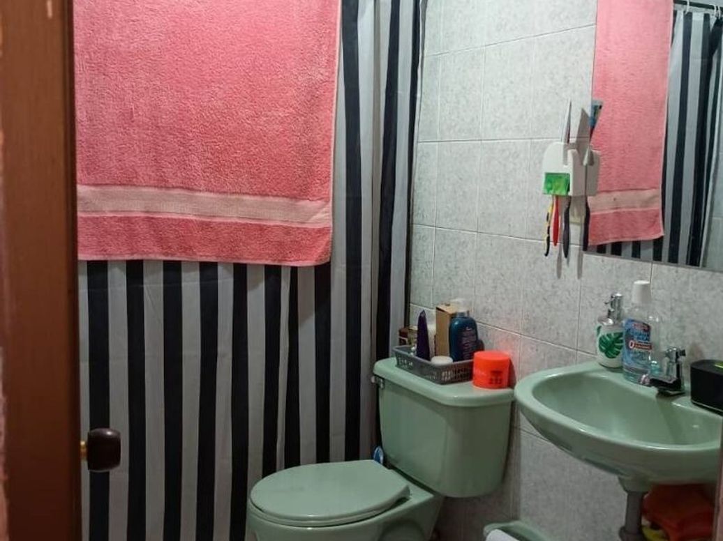 Casa de 13 alcobas en venta en Pastranita, Bogotá, 304 m² · foto 9 de 17