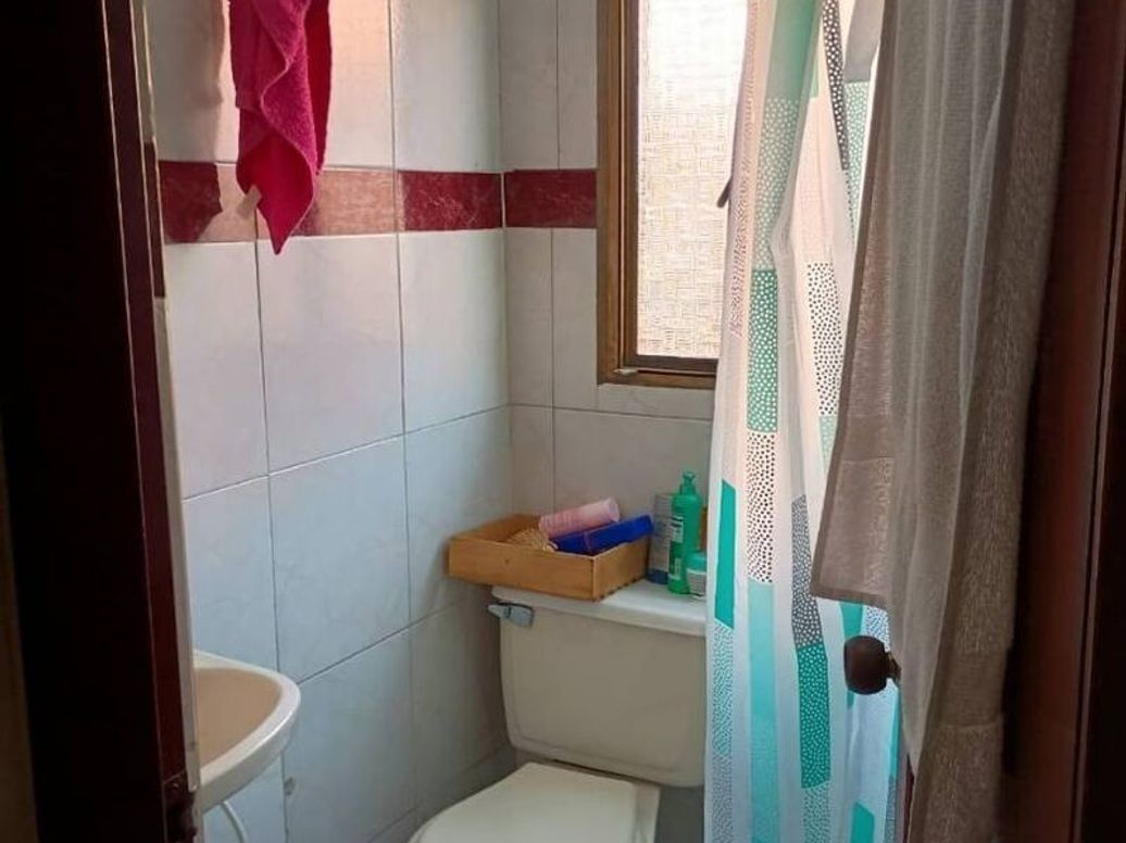 Casa de 13 alcobas en venta en Pastranita, Bogotá, 304 m² · foto 17 de 17