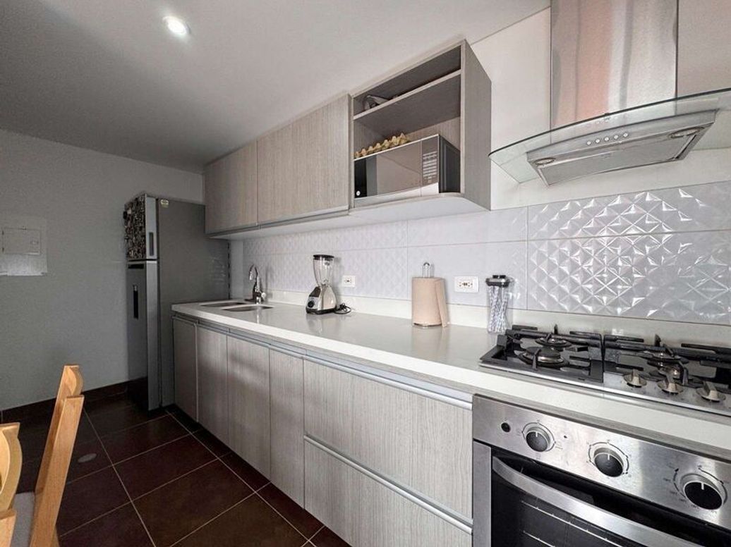 Apartamento de 2 alcobas en venta en Niza Suba, Bogotá, 67 m² · foto 8 de 15