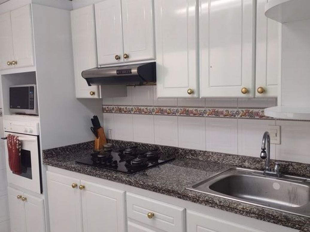 Apartamento de 4 alcobas en venta en Nuevo Contry, Bogotá, 193 m² · foto 9 de 20