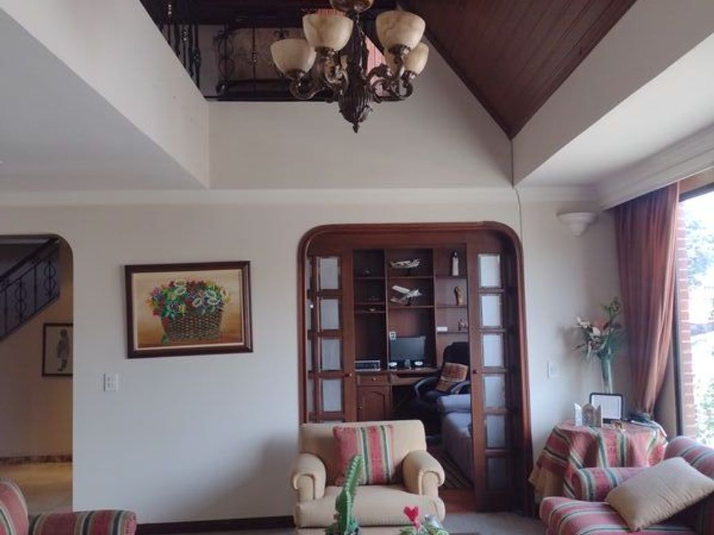 Apartamento de 4 alcobas en venta en Nuevo Contry, Bogotá, 193 m² · foto 3 de 20