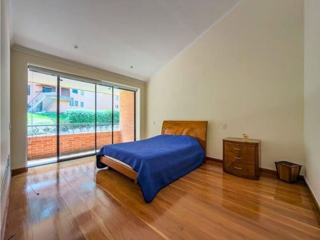 Casa de 5 alcobas en venta en Ciudadela Real, Bogotá, 520 m² · foto 8 de 15