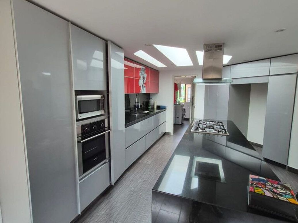 Apartamento de 3 alcobas en venta en El Espartillal, Bogotá, 144 m² · foto 3 de 20