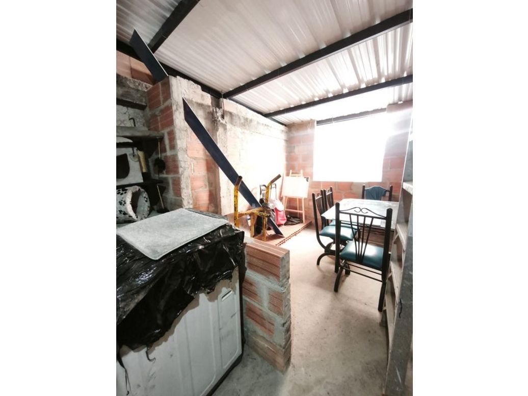 Casa de 3 alcobas en venta en Marco Fidel Suarez No. 1, Bogotá, 60 m² · foto 9 de 18