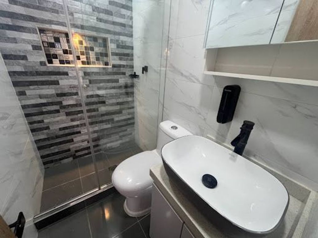 Apartamento de 2 alcobas en venta en San Martín, Bogotá, 40 m² · foto 7 de 17