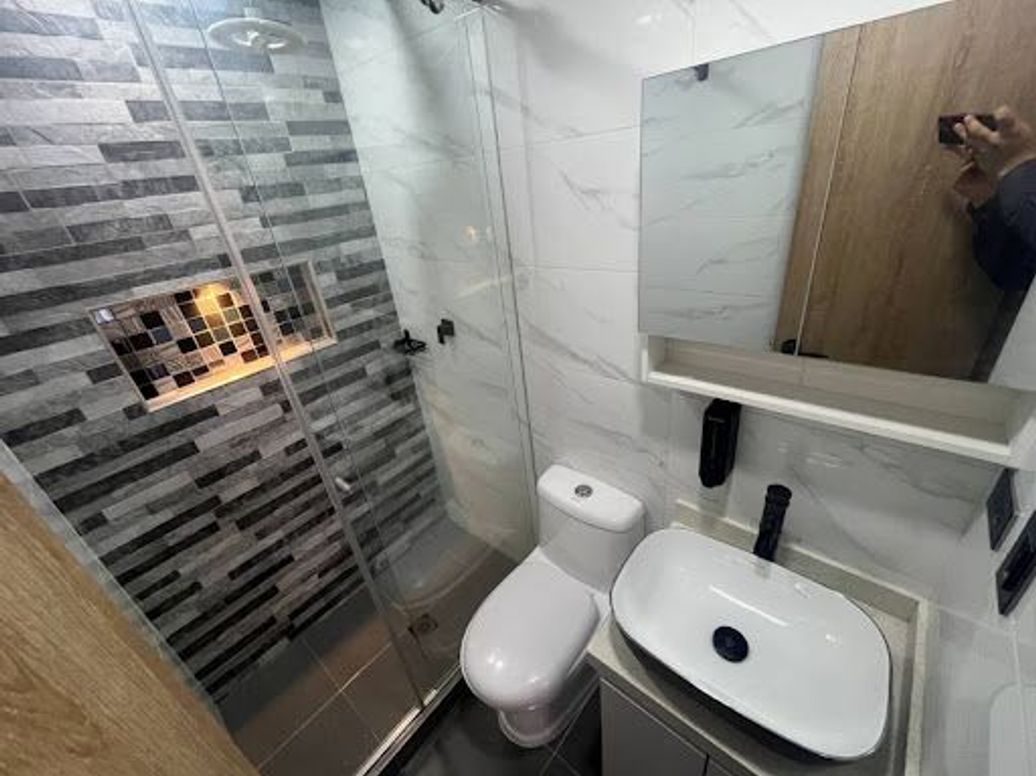 Apartamento de 2 alcobas en venta en San Martín, Bogotá, 40 m² · foto 8 de 17