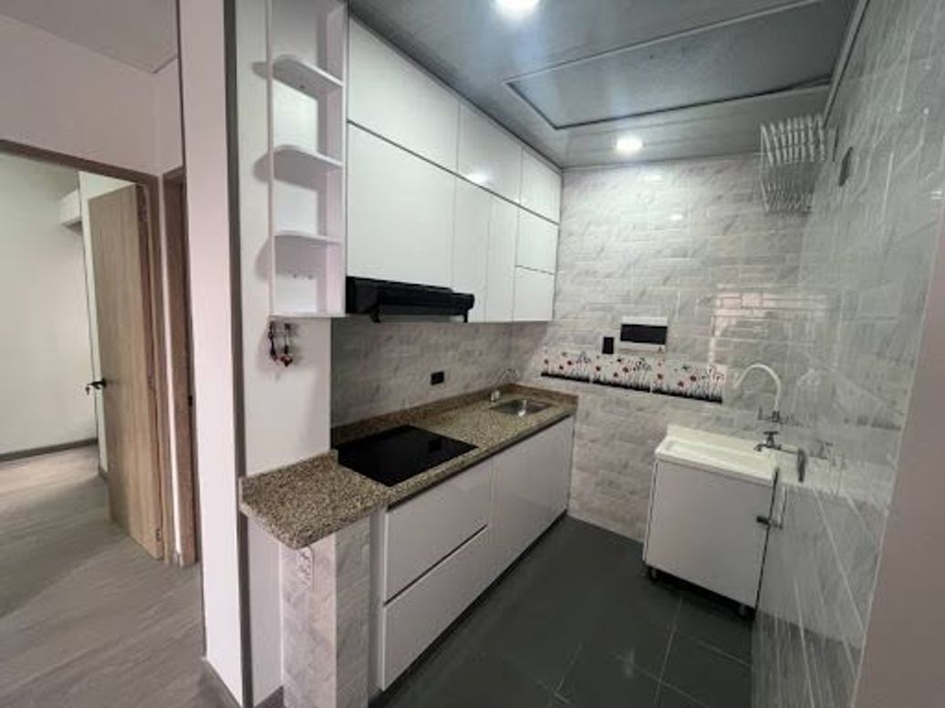 Apartamento de 2 alcobas en venta en San Martín, Bogotá, 40 m² · foto 6 de 17