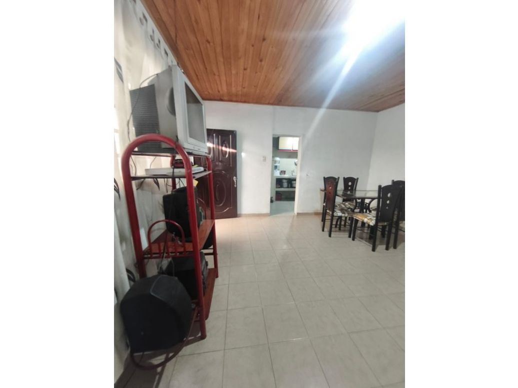 Casa de 7 alcobas en venta en Tunjuelito, Bogotá, 207 m² · foto 4 de 20