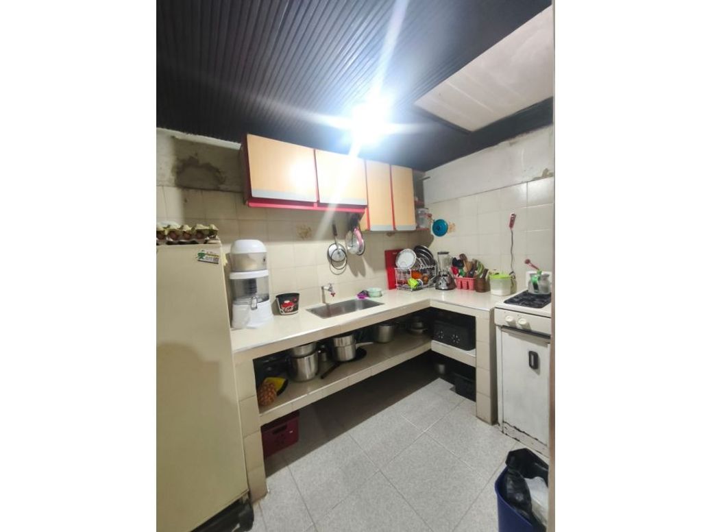 Casa de 7 alcobas en venta en Tunjuelito, Bogotá, 207 m² · foto 9 de 20